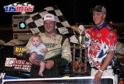 Sullivan sails to O’Reilly USMTS Southern Series win at I-30 Speedway 