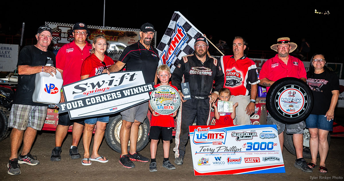 Phillips finds success in Silver Dollar Nationals opener