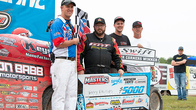 Phillips reels in rain-delayed USMTS Friday feature Saturday at Masters