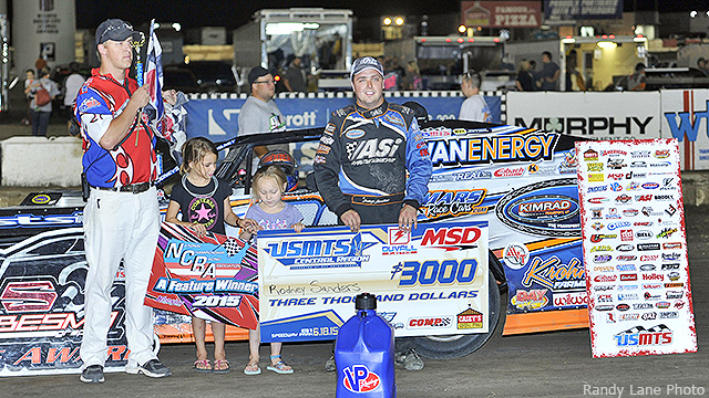 Sanders scores fourth straight in USMTS invasion of 81 Speedway