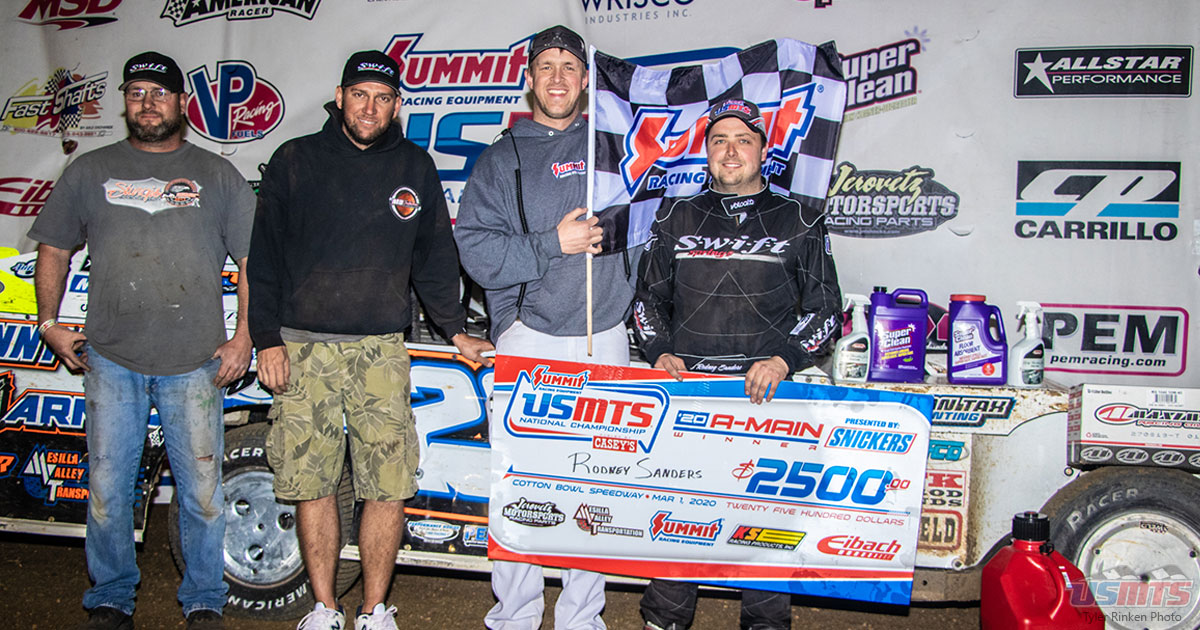 Sanders back in USMTS winners circle at Cotton Bowl Speedway