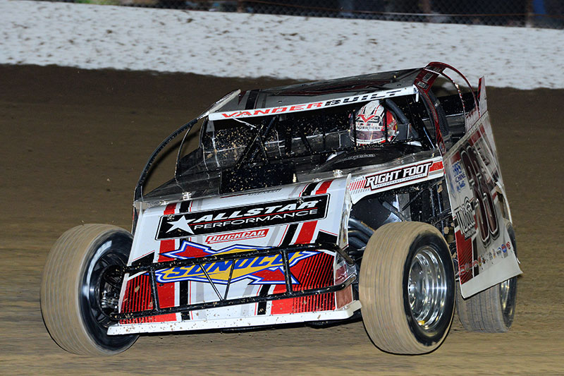 Zack VanderBeek debuted his new VanderBuilt Race Cars modified during the Summit Racing USMTS Southern Region event at the Cotton Bowl Speedway in Paige, Texas, on Thursday, Feb. 9, 2017.
