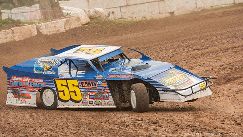 Cory Mahder during Round #2 of the USMTS Badgerland Summer Shootout presented by Prestige Custom Cabinetry at the 141 Speedway in Francis Creek, Wis., on Wednesday, July 12, 2017.