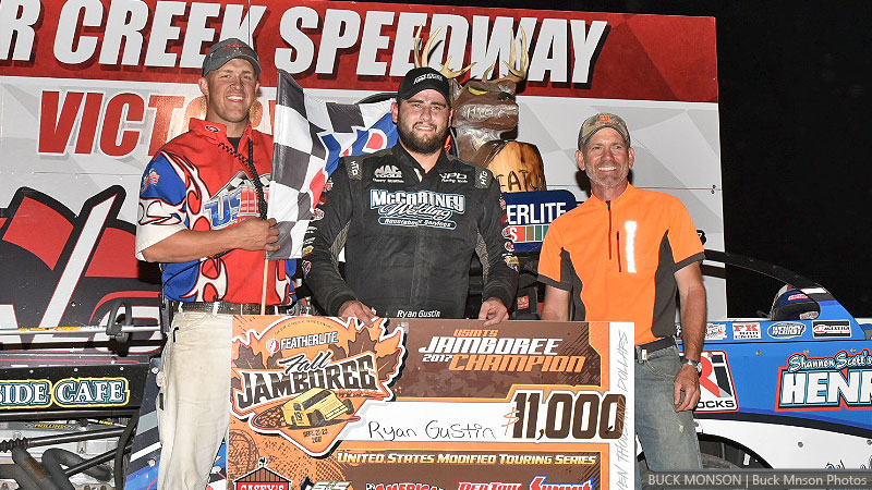 Ryan Gustin won the USMTS main event during the 19th Annual Featherlite Fall Jamboree at the Deer Creek Speedway in Spring Valley, Minn., on Saturday, Sept. 23, 2017.