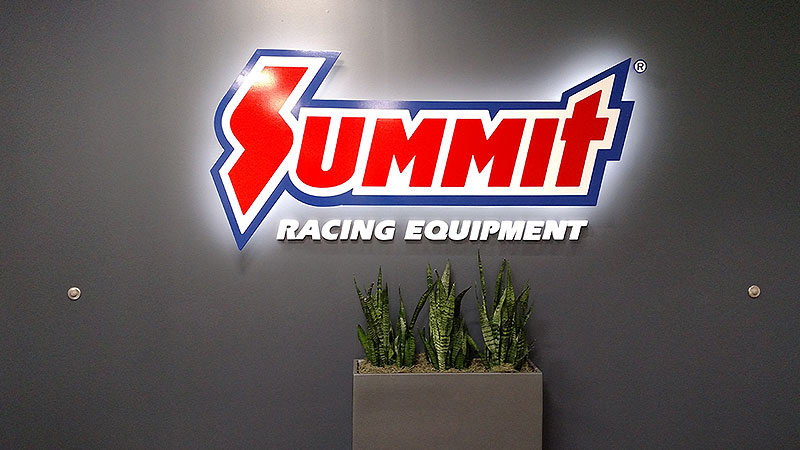 Summit Racing Equipment in Arlington, Texas