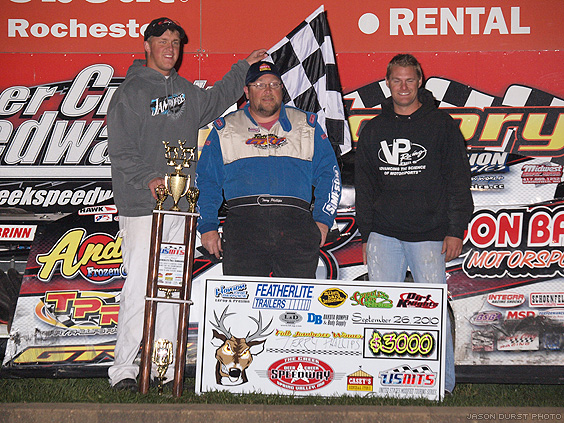 Phillips gets second Featherlite Fall Jamboree win of the weekend; Hughes sews up first USMTS National Championship