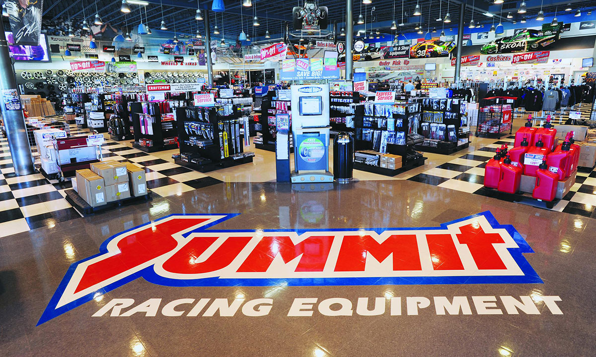 Summit’s commitment to USMTS racers continues in 2025