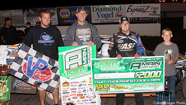 ‘Rocket’ boldly goes to victory lane in USMTS debut at I-90 Speedway