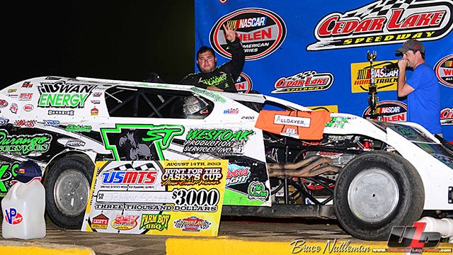 Johnny Scott expands points lead with ninth win of season, first in Hunt for the USMTS Casey’s Cup