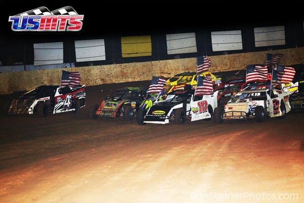 Inside to outside: Paul White, Brennan Poole, Rodney Sanders and Dereck Ramirez lead the four-wide parade lap prior to the start of the main event. (RonSkinnerPhotos.com) 