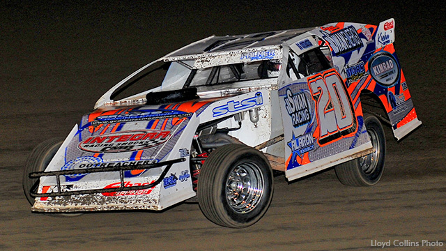 Weather, clock pushes Thursday’s Featherlite Fall Jamboree main events to Friday