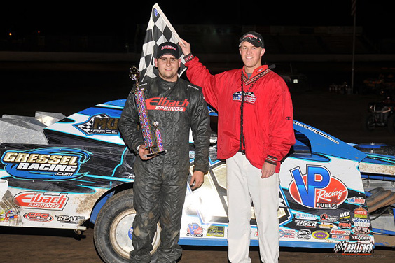 Gustin returns to winning ways in Grain Valley
