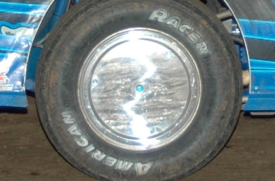 USMTS reveals tire test results from World Modified Dirt Track Championship