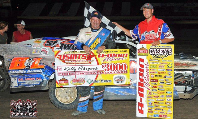 Last-corner pass puts Shryock in Valley Speedway victory lane