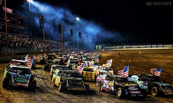Hunt for the USMTS Casey’s Cup marches on with five nights at five tracks in Iowa, Minnesota and Wisconsin