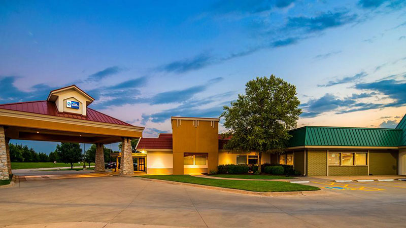 Best Western Wichita North is Host Hotel for USMTS fans at 81 Speedway