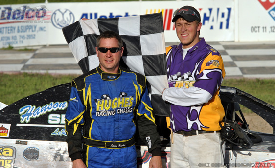 Hughes holds off Gustin, pockets USMTS loot at Lubbock