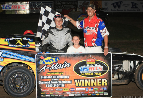 Sanders loves LA, wires USMTS field for career-first win 