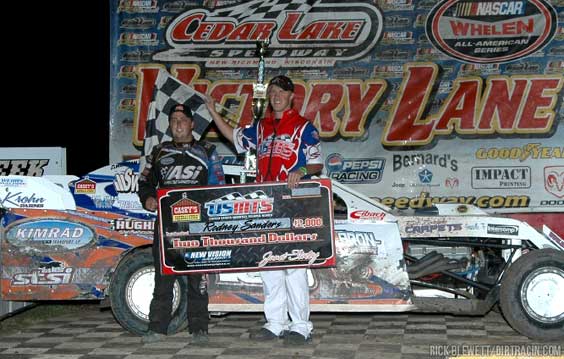 Sanders masters Cedar Lake Speedway