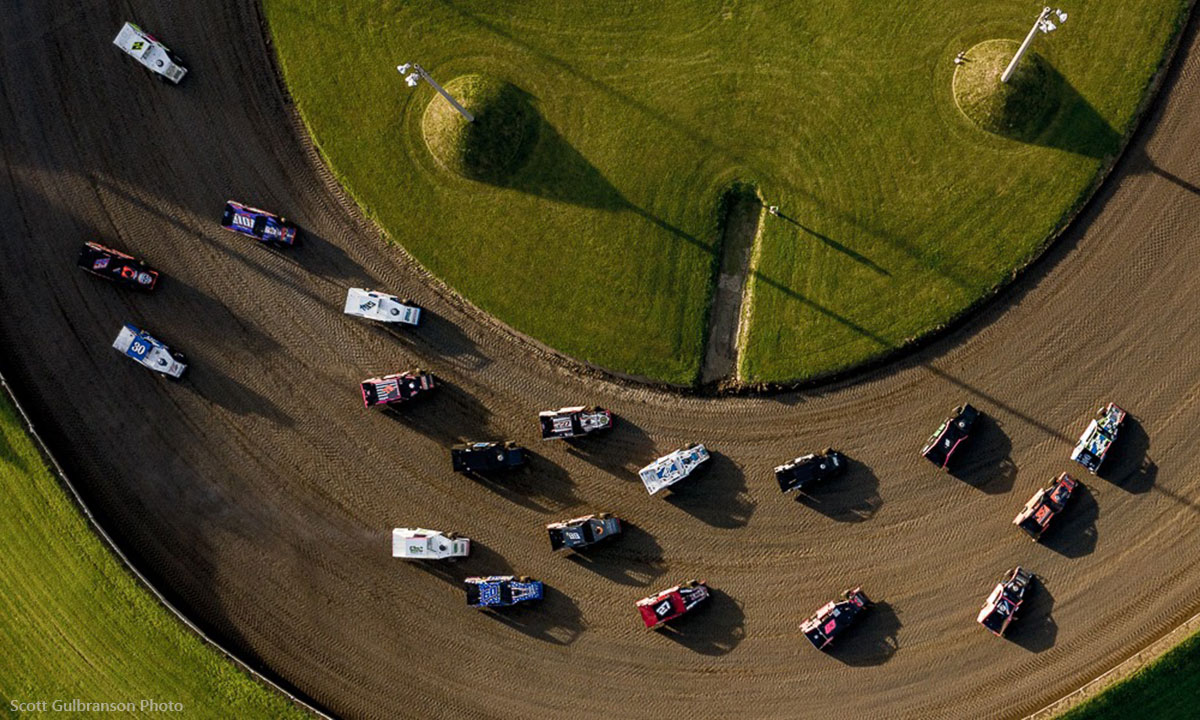 Hump Day hot laps gets the party started tonight at Deer Creek