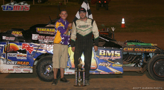 Sullivan regains USMTS Southern Series points lead with Boothill Speedway win 