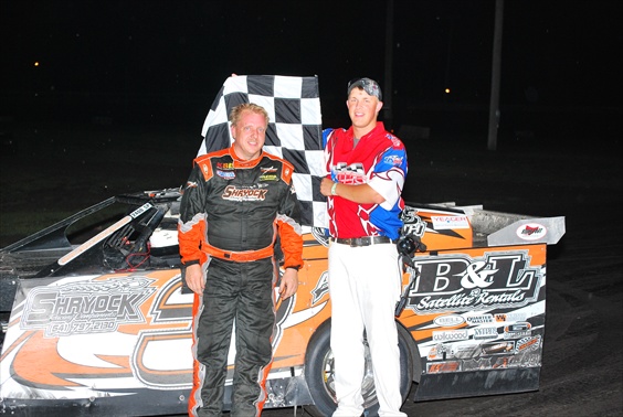 Shryock conquers Algona, closes in on Gustin for Farm Boy BBQ Sauce Central States Region title