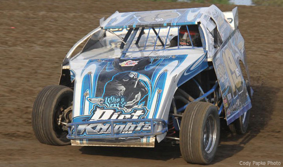 Gustin gallops out of Jamestown with USMTS loot