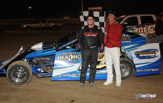Gustin survives for USMTS triumph at South Coffeyville