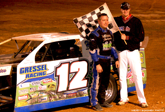 Hometown crowd witnesses Hughes’ late-race heroics to notch 100th career USMTS win