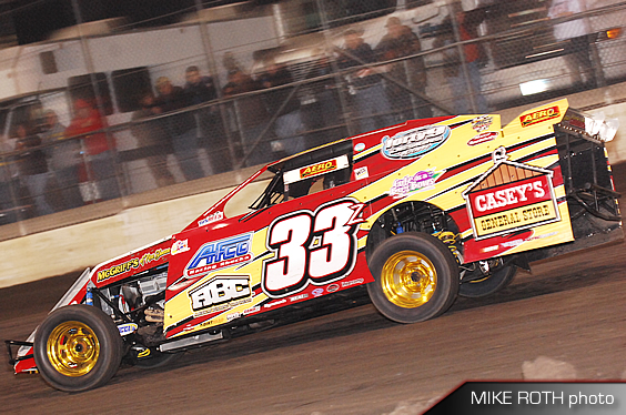 VanderBeek wins again, tops second night of Texas Winter Nationals at Houston Raceway Park