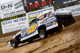 Sanders on top heading into three-day USMTS swing